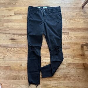 Universal Thread Black Distressed Skinny Jeans - SIZE LONG